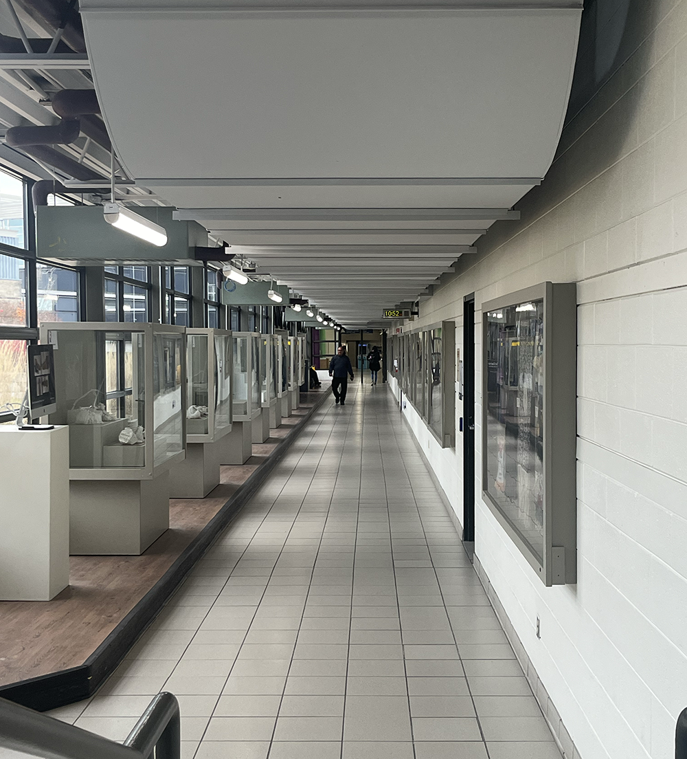 In this corridor, there were lots of small spaces for people to put their projects inside to display. I could design a project and place them inside the display space.